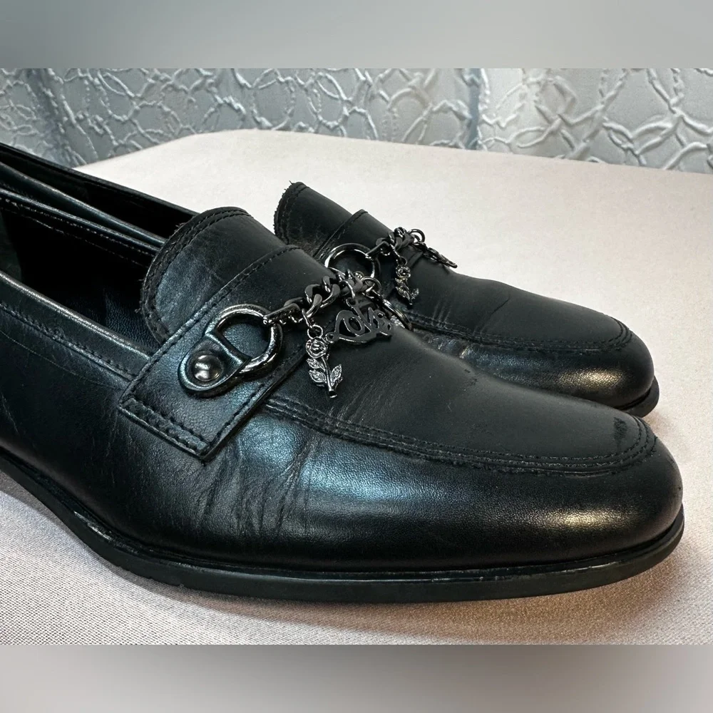 Franco Sarto- Women’s Black Leather Peace & Love Chain Loafers (7.5) - Picture 6 of 14
